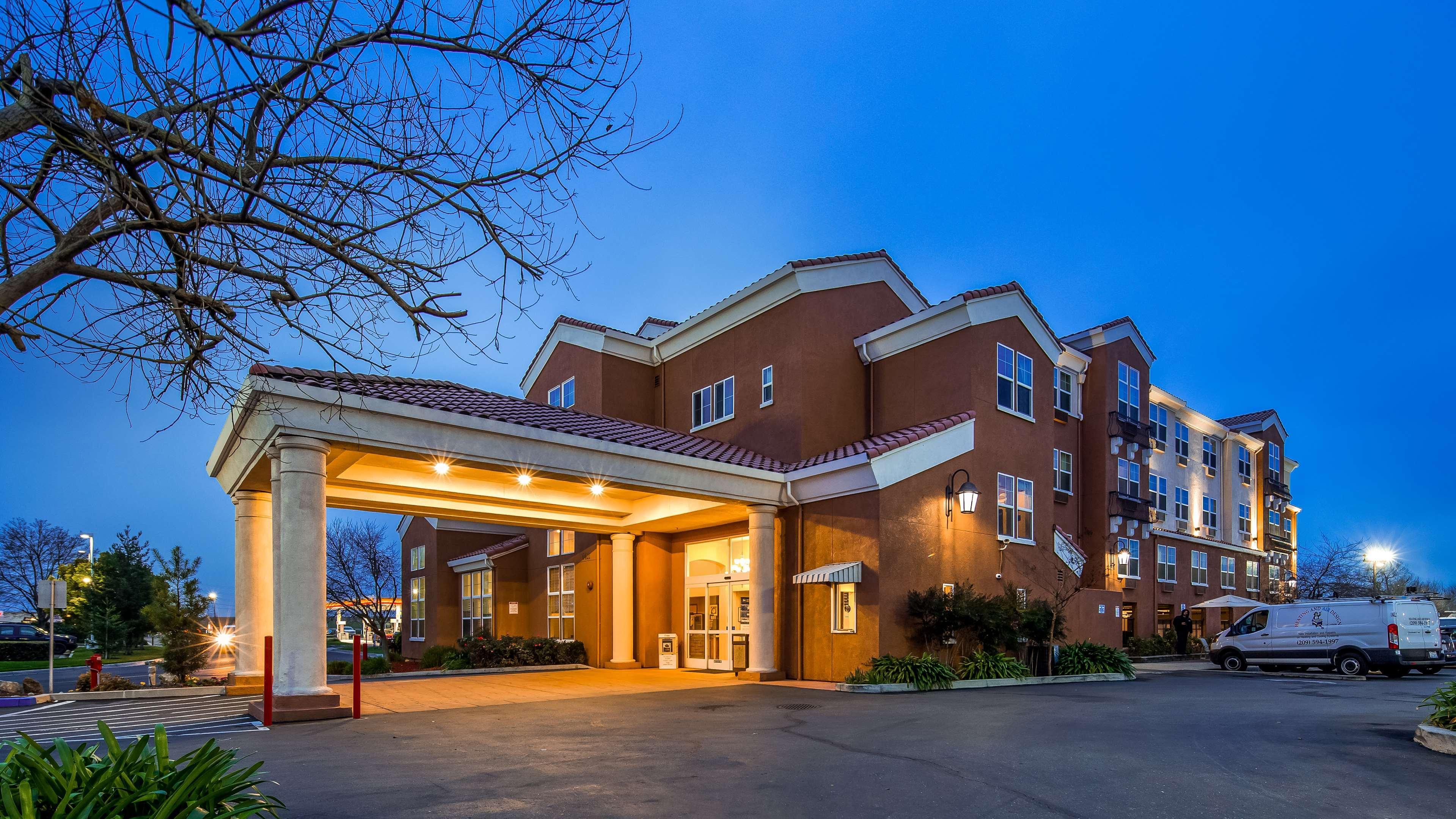 Best Western I-5 Inn & Suites Lodi Εξωτερικό φωτογραφία
